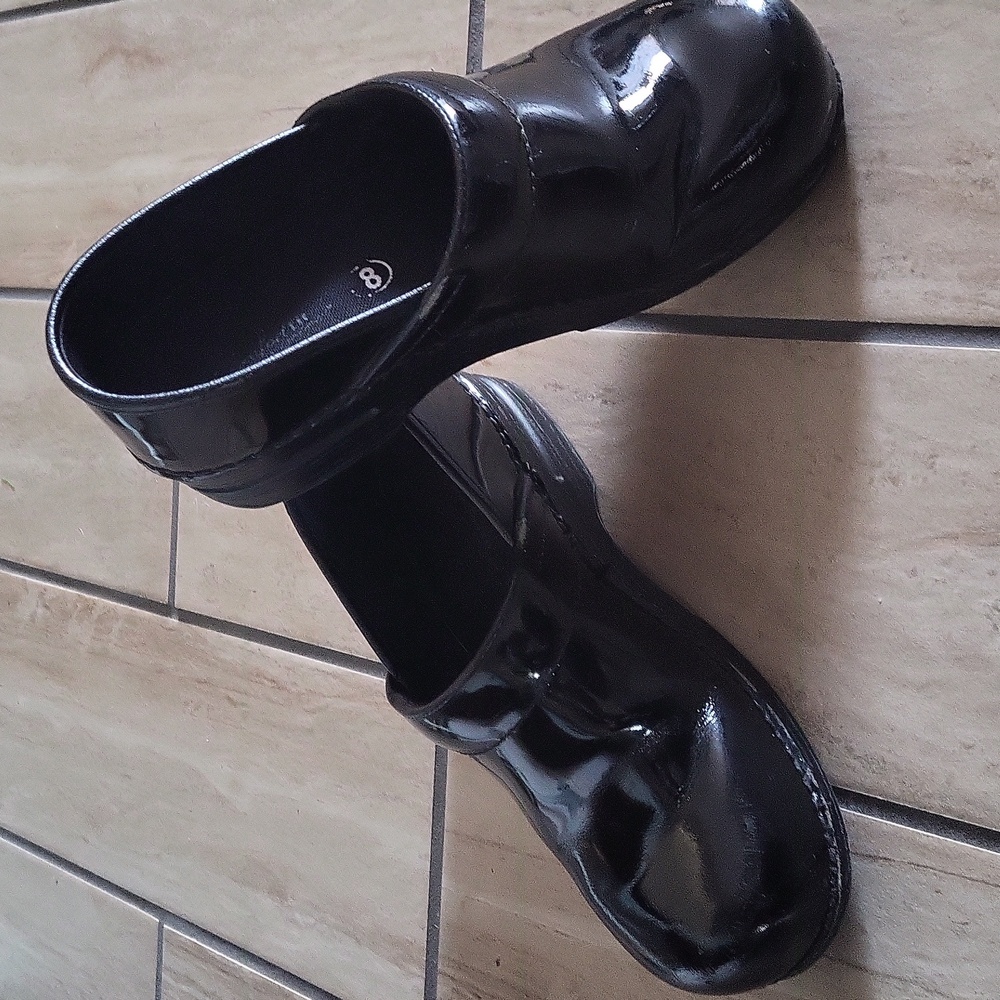 SALE--Dansko Patent Black Shoes